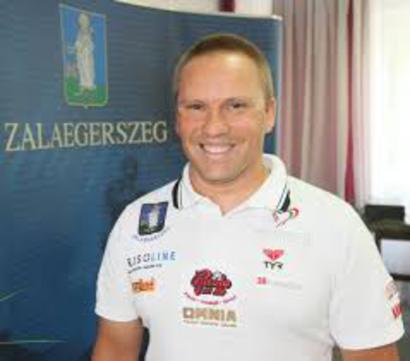 4. dventi gyertyagyjts - tallkozs Mnyoki Attilval